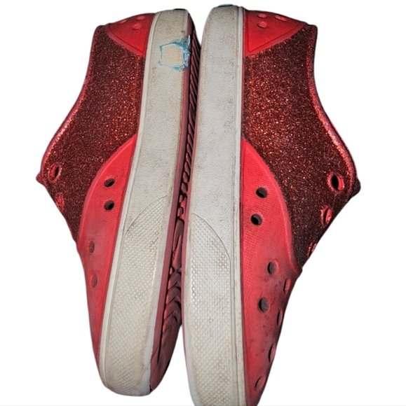 Native Shoes - Picture 2 of 7